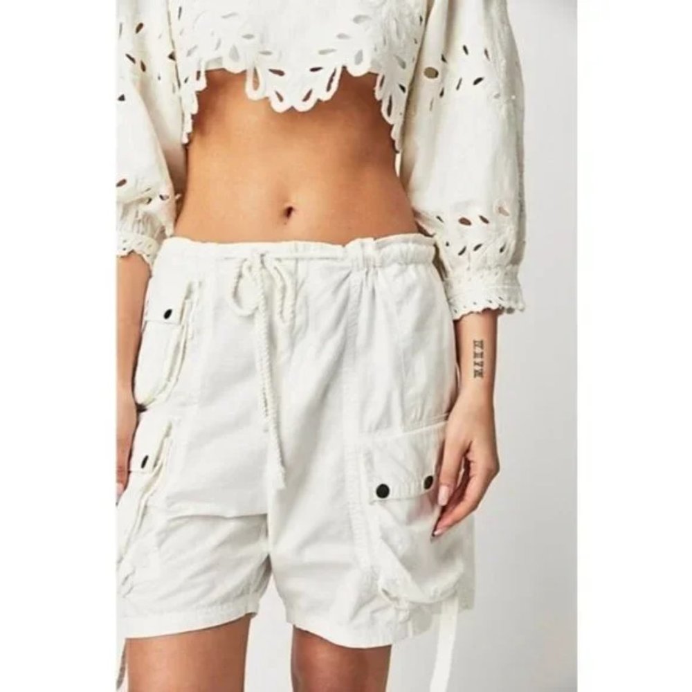 🖤 022 Free People Moon Bay Parachute Shorts In White Size XS